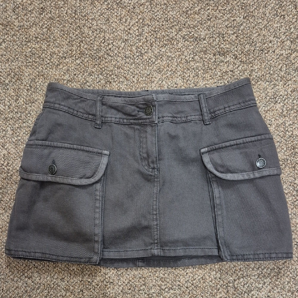 Garage Gray Cargo Mini Skirt EUC Size XS
